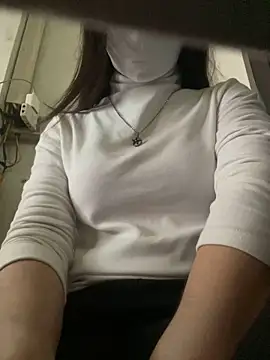 Snapshot of Tuongvy05 chatting on December 2024 02:25:02 AM Tuongvy05 online show from December 2024 02:25:02 AM