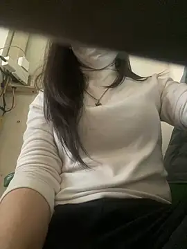 Snapshot of Tuongvy05 chatting on January 2025 08:54:01 AM Tuongvy05 online show from January 2025 08:54:01 AM