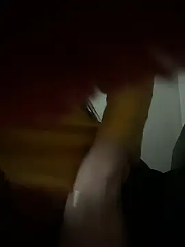 Snapshot of Tuongvy05 chatting on January 2025 04:23:01 PM Tuongvy05 online show from January 2025 04:23:01 PM