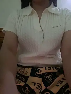 Snapshot of Tuongvy05 chatting on March 2025 01:35:02 PM Tuongvy05 online show from March 2025 01:35:02 PM