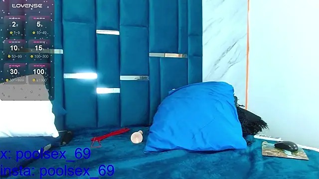 Snapshot of Poolsex_69 chatting on January 2025 04:36:01 PM Poolsex 69 online show from January 2025 04:36:01 PM