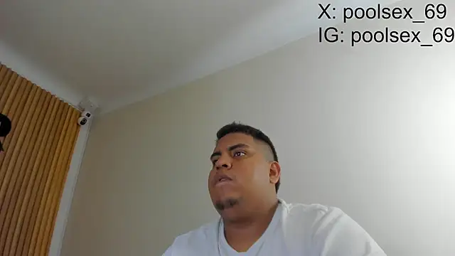 Snapshot of Poolsex_69 chatting on September 2025 08:09:01 PM Poolsex 69 online show from September 2025 08:09:01 PM