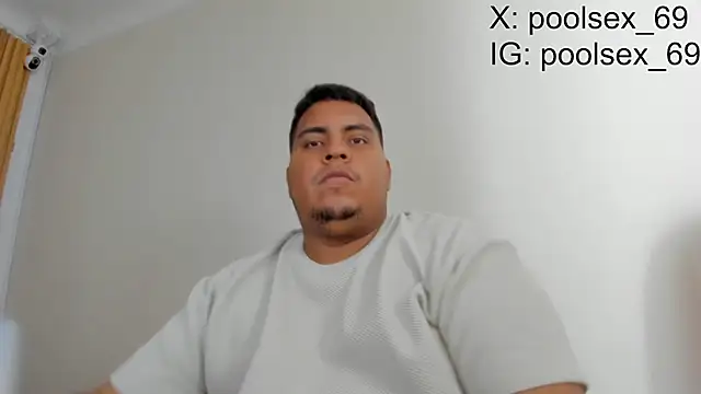 Snapshot of Poolsex_69 chatting on September 2025 08:11:02 PM Poolsex 69 online show from September 2025 08:11:02 PM