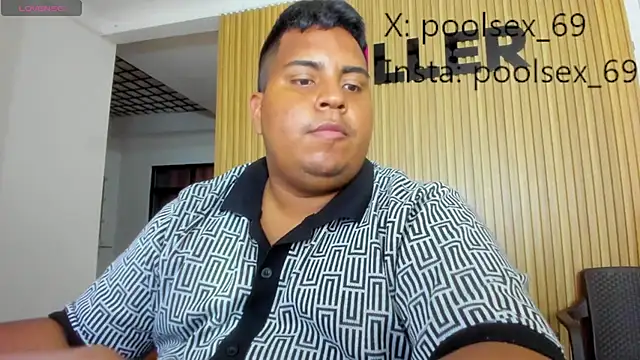 Snapshot of Poolsex_69 chatting on October 2025 08:58:01 PM Poolsex 69 online show from October 2025 08:58:01 PM