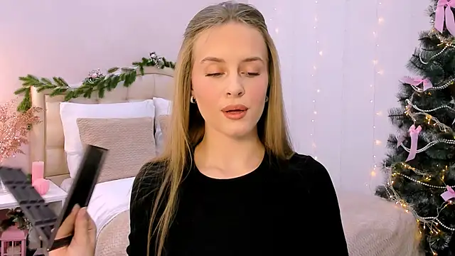 RozzitaBedberry online show from January 2025 08:09:01 PM