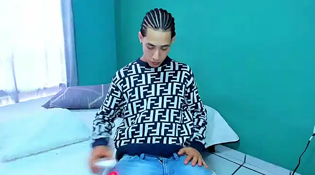 Chandler ken online show from December 2024 08:28:01 PM