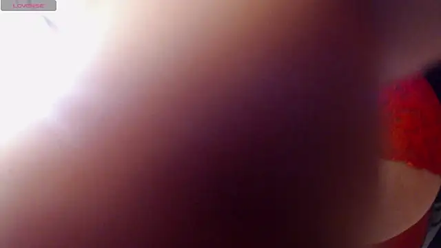 LiaTaylorr online show from April 2026 05:19:02 PM