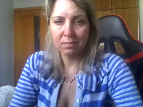 Snapshot of IrinaB1 chatting on February 2025 08:31:01 AM IrinaB1 online show from February 2025 08:31:01 AM