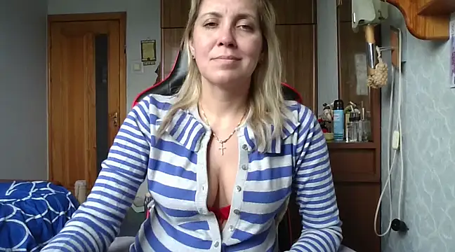 Snapshot of IrinaB1 chatting on March 2025 10:45:02 AM IrinaB1 online show from March 2025 10:45:02 AM