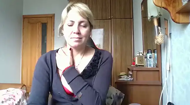 Snapshot of IrinaB1 chatting on March 2025 02:12:02 PM IrinaB1 online show from March 2025 02:12:02 PM