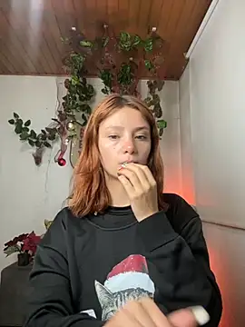 ari kat online show from December 2025 11:24:01 PM