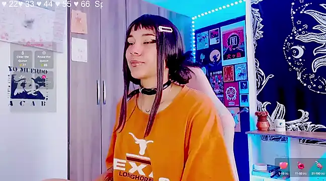 melissahowl online show from December 2024 05:48:01 PM