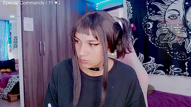 melissahowl online show from March 2025 06:40:02 PM