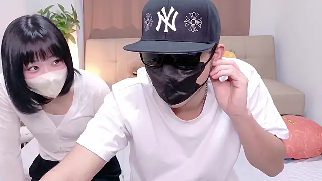 Mia--meow online show from November 2025 04:12:02 AM