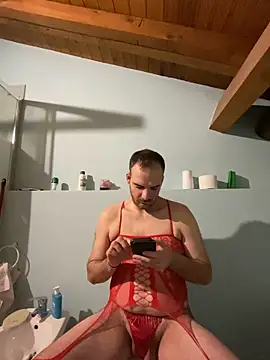 Snapshot of voglioso97 chatting on February 2026 12:43:02 PM voglioso97 online show from February 2026 12:43:02 PM