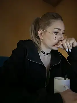 Snapshot of Crazy-Rosa chatting on January 2025 12:55:01 PM Crazy-Rosa online show from January 2025 12:55:01 PM