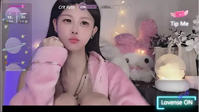 Snapshot of O0_0Q chatting on December 2024 04:53:02 PM O0 0Q online show from December 2024 04:53:02 PM