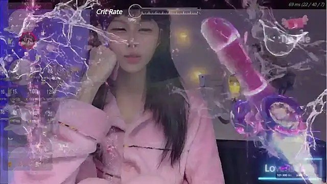 Snapshot of O0_0Q chatting on December 2024 01:24:02 PM O0 0Q online show from December 2024 01:24:02 PM