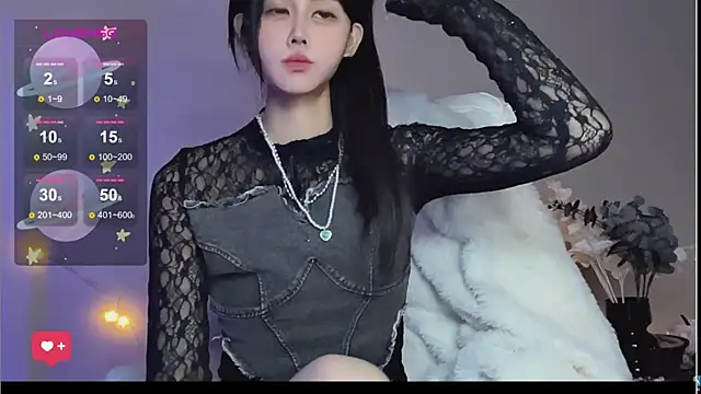 Snapshot of O0_0Q chatting on December 2024 04:08:02 PM O0 0Q online show from December 2024 04:08:02 PM