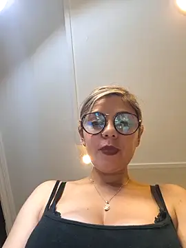 Cata Office-12 online show from February 2025 11:15:01 PM