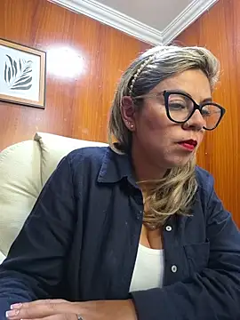 Cata Office-12 online show from October 2025 04:24:02 PM