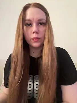 Snapshot of Marylallka5 chatting on July 2026 11:45:01 AM Marylallka5 online show from July 2026 11:45:01 AM