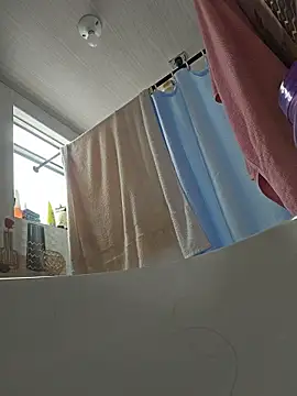 valery mora online show from February 2026 06:16:01 PM