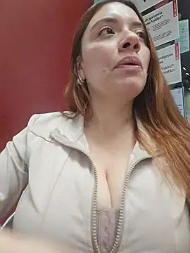 valery mora online show from April 2026 06:05:02 PM