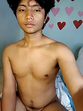 Snapshot of _Ottis_ chatting on February 2025 02:04:01 AM Ottis online show from February 2025 02:04:01 AM