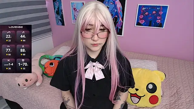 Snapshot of Miwa_violet chatting on November 2025 06:29:01 PM Miwa violet online show from November 2025 06:29:01 PM