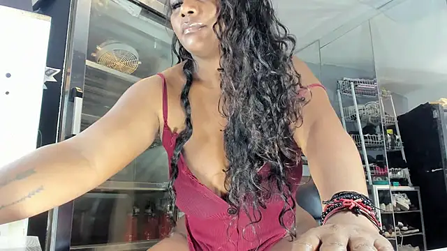 MAREIA 25 online show from February 2025 02:11:02 PM