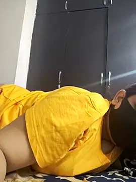 kirti  arora online show from September 2025 09:44:01 AM