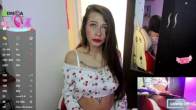 Snapshot of sweetlittlelisa chatting on November 2025 07:01:02 PM sweetlittlelisa online show from November 2025 07:01:02 PM