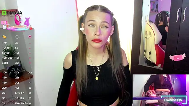 Snapshot of sweetlittlelisa chatting on November 2025 07:37:02 PM sweetlittlelisa online show from November 2025 07:37:02 PM