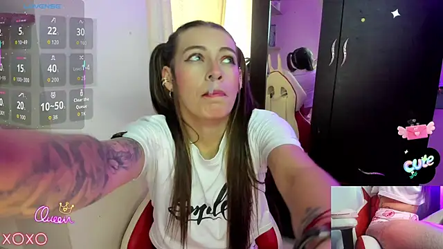 sweetlittlelisa online show from January 2026 07:39:01 PM