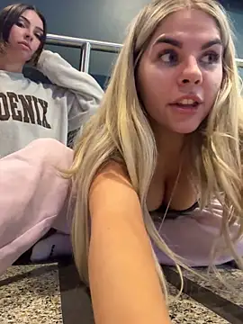 Snapshot of delicioussdixie chatting on October 2025 06:14:02 AM delicioussdixie online show from October 2025 06:14:02 AM