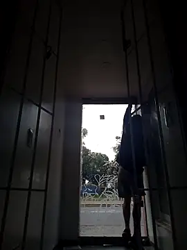 weedmanhot28 online show from February 2025 01:22:01 PM