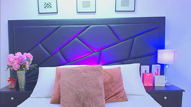 SophieCarther online show from November 2025 12:47:01 PM