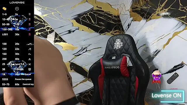 Snapshot of Kevin22_222 chatting on February 2026 02:42:01 AM Kevin22 222 online show from February 2026 02:42:01 AM