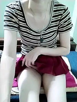 Snapshot of Luxcute286 chatting on June 2026 01:03:02 PM Luxcute286 online show from June 2026 01:03:02 PM