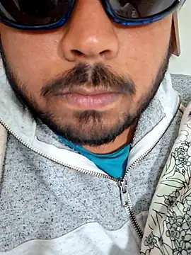 your fuck boy 00 online show from November 2025 03:40:02 AM