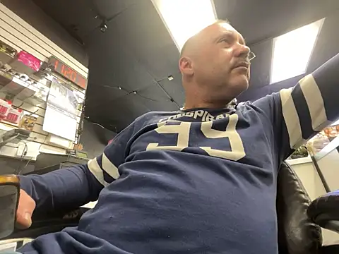 Snapshot of RawRyder8 chatting on December 2024 07:22:01 PM RawRyder8 online show from December 2024 07:22:01 PM