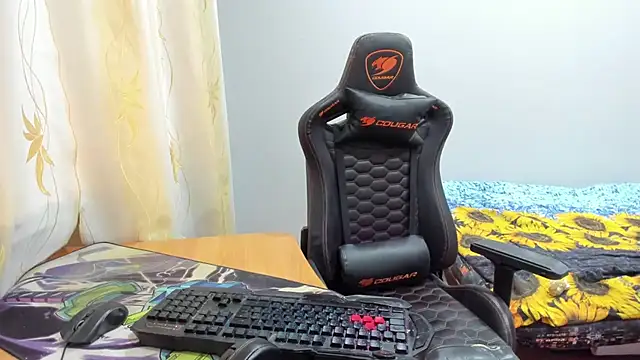 Snapshot of iliaskrislove chatting on October 2025 10:08:02 AM iliaskrislove online show from October 2025 10:08:02 AM