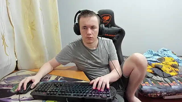 Snapshot of iliaskrislove chatting on October 2025 10:56:01 PM iliaskrislove online show from October 2025 10:56:01 PM