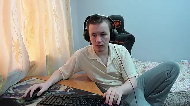 Snapshot of iliaskrislove chatting on November 2025 06:34:01 AM iliaskrislove online show from November 2025 06:34:01 AM