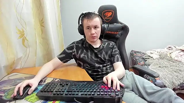 Snapshot of iliaskrislove chatting on November 2025 12:54:02 AM iliaskrislove online show from November 2025 12:54:02 AM