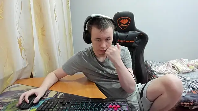 Snapshot of iliaskrislove chatting on November 2025 12:27:01 PM iliaskrislove online show from November 2025 12:27:01 PM