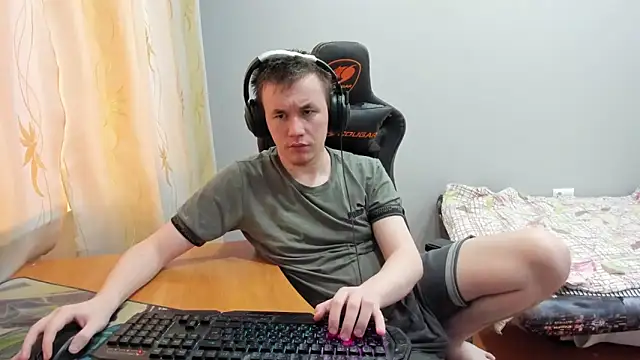 Snapshot of iliaskrislove chatting on November 2025 10:56:02 AM iliaskrislove online show from November 2025 10:56:02 AM