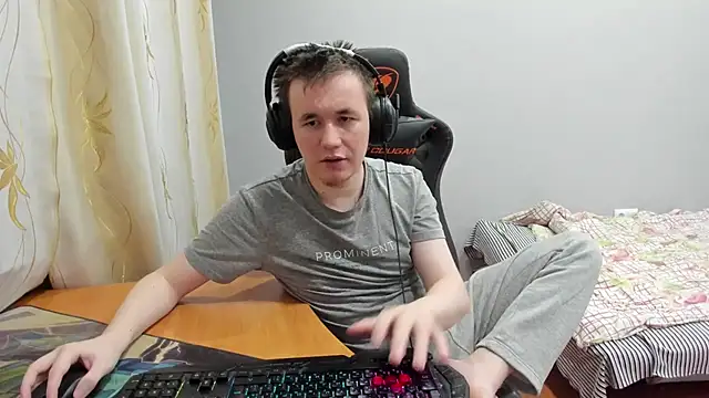 Snapshot of iliaskrislove chatting on November 2025 02:39:01 PM iliaskrislove online show from November 2025 02:39:01 PM