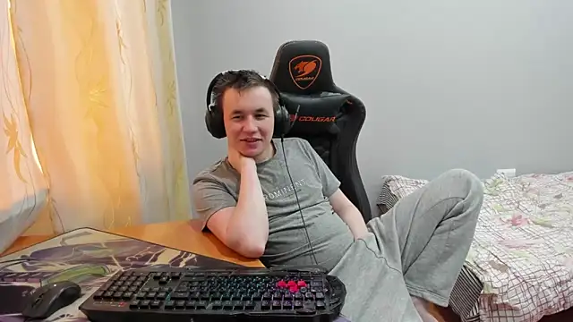 Snapshot of iliaskrislove chatting on November 2025 07:32:01 AM iliaskrislove online show from November 2025 07:32:01 AM